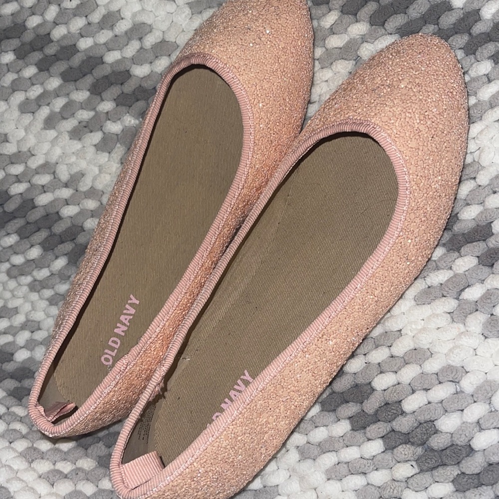 Girls pink 3/20$ sparkly flats.. dress shoes NWOT 🍭